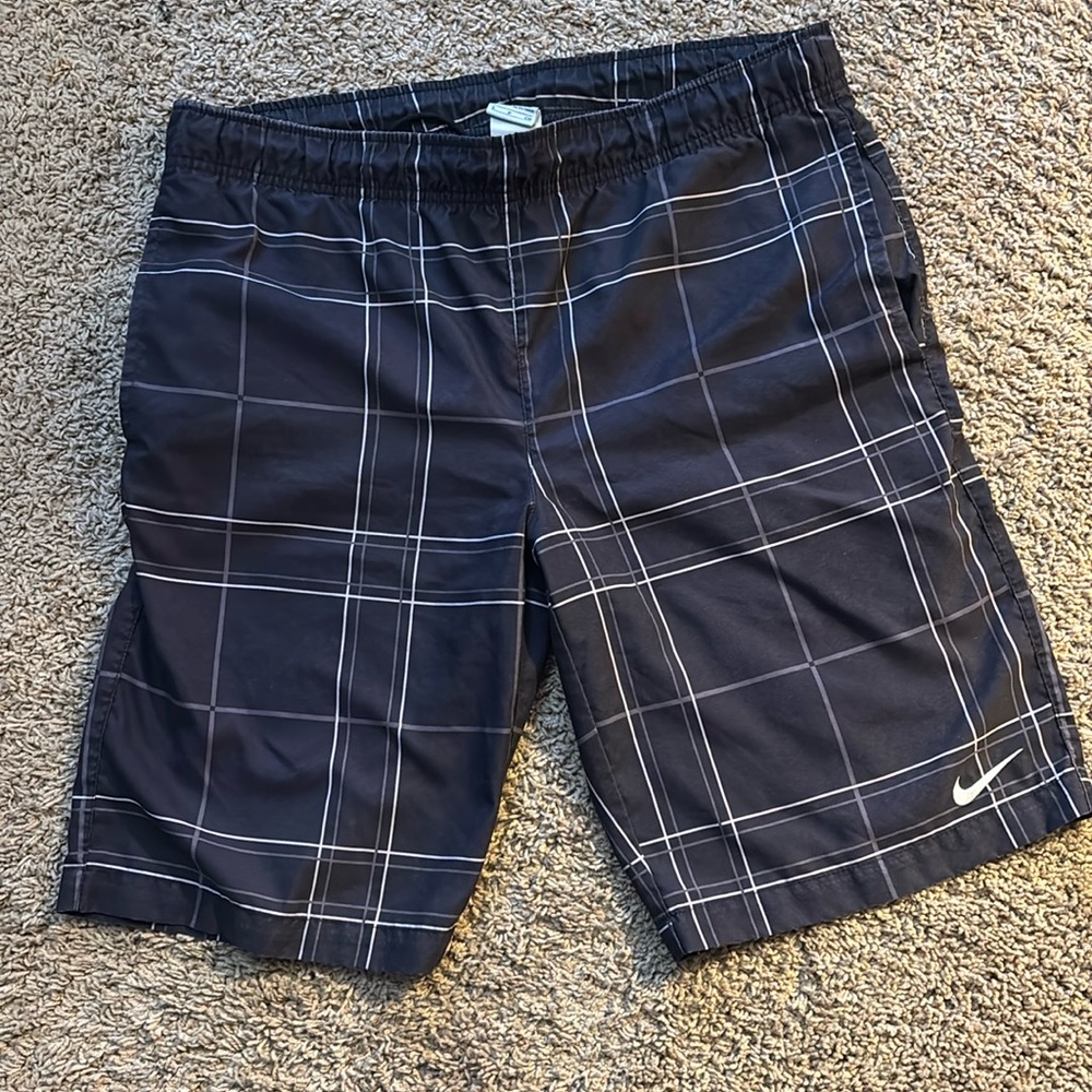 Nike Men's Swim Trunks 10" Black Grey and  White Plaid Size S